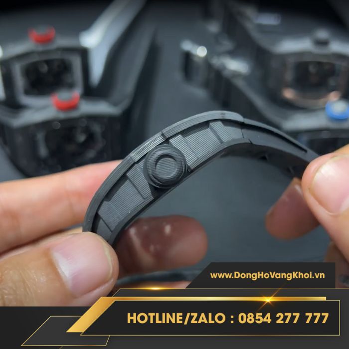 Vỏ đồng hồ Richard Mille fake thể hiện rõ sự đổi mới