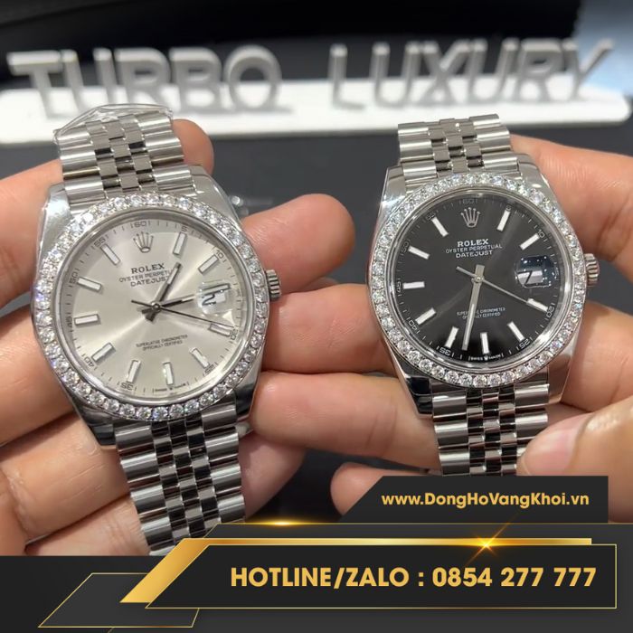 Hai phiên bản đen và trắng của bộ đồng hồ Rolex Datejust 126334