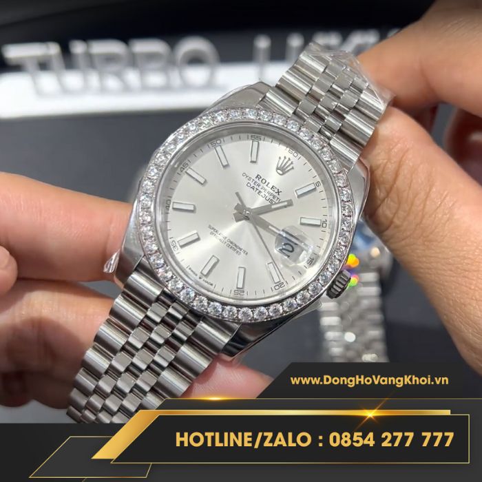 Phiên bản niềng kim cương màu trắng của Rolex Datejust 126334