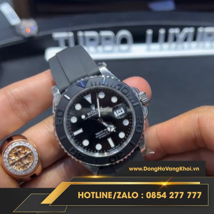 Đồng hồ Rolex Yacht Master 42mm chế tác giống bản auth đến từng centimet
