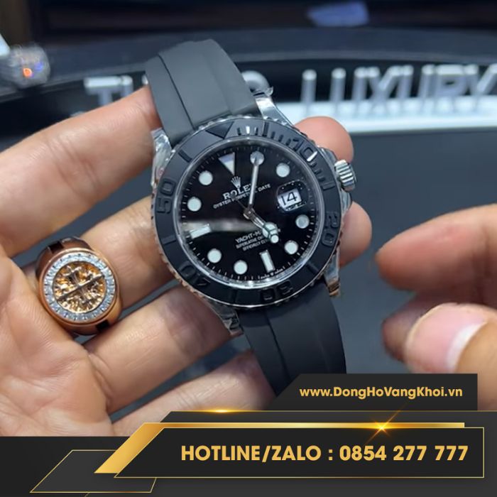Rolex Yacht Master 42mm sở hữu vẻ bề ngoài mạnh mẽ