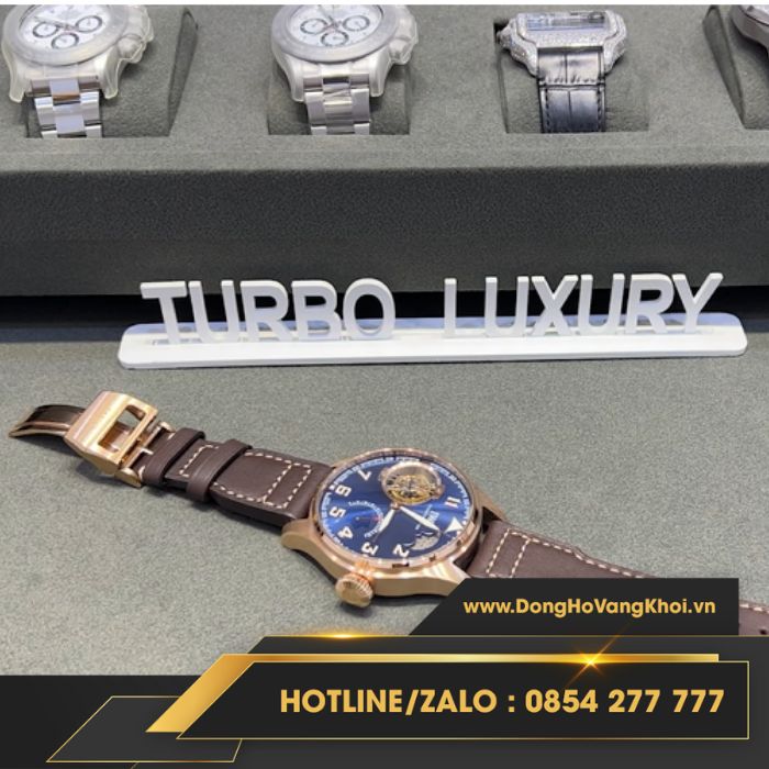 IWC Tourbillon Green Dial Rose Gold 18K chính hãng được nhiều khách hàng yêu thích 