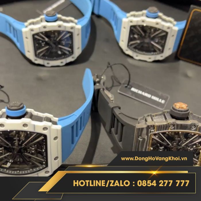 Richard Mille RM12-01 Carbon Tourbillon được chế tác sắc xảo trong từng đường nét 