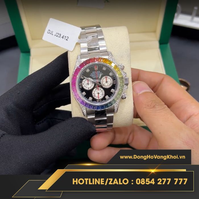 Rolex Rainbow được chạy theo chức năng Chronograph
