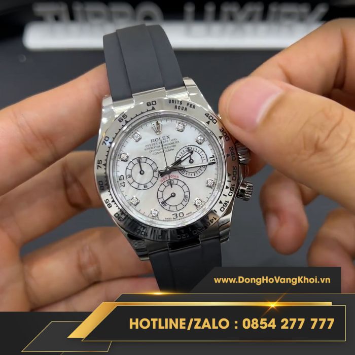Chức năng Chronograph của dòng Daytona hoạt động khá mạnh mẽ