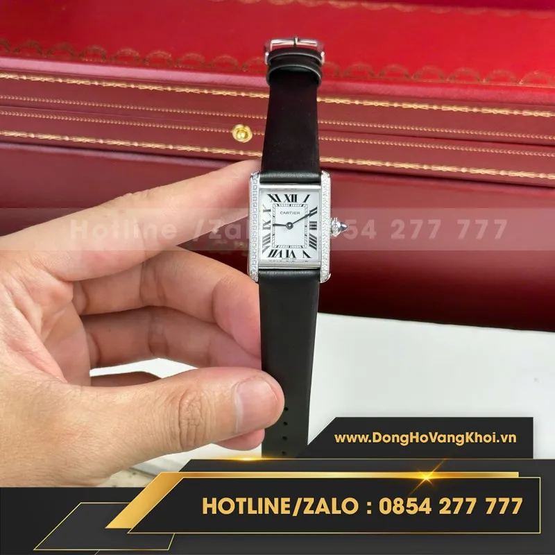Đồng hồ Cartier Tank Must Small Size— size 22 x 29.5mm