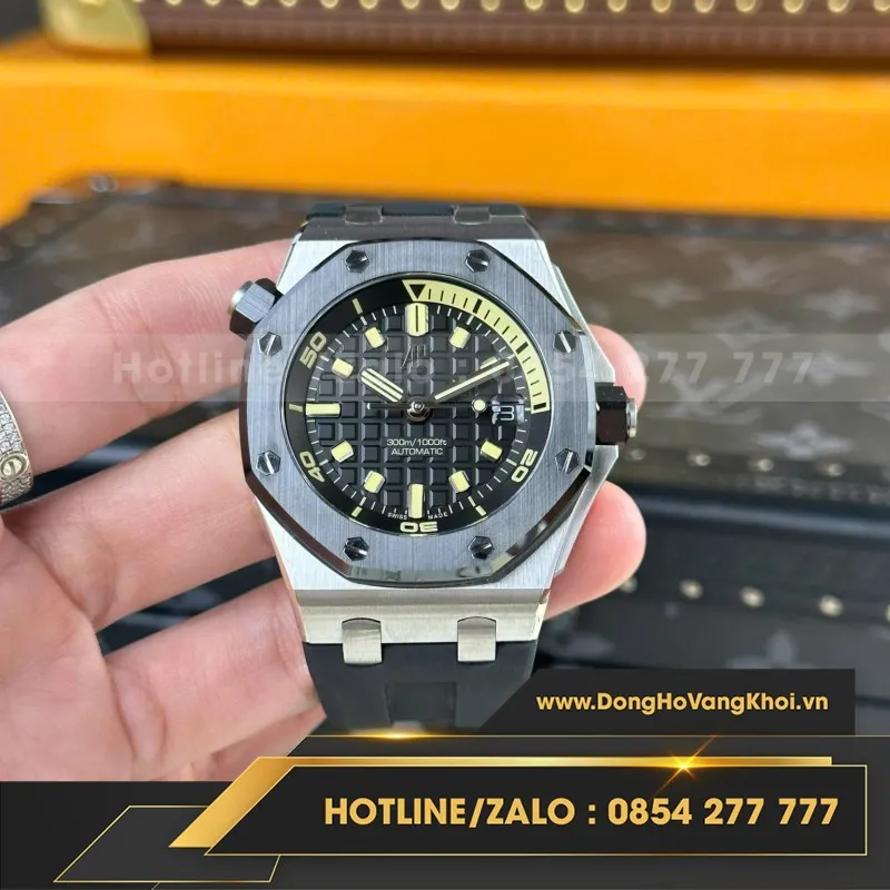 Đồng Hồ Audemars Piguet Royal Oak Offshore 15720ST Rep 11 Cao Cấp Nhất APS Factory 42mm
