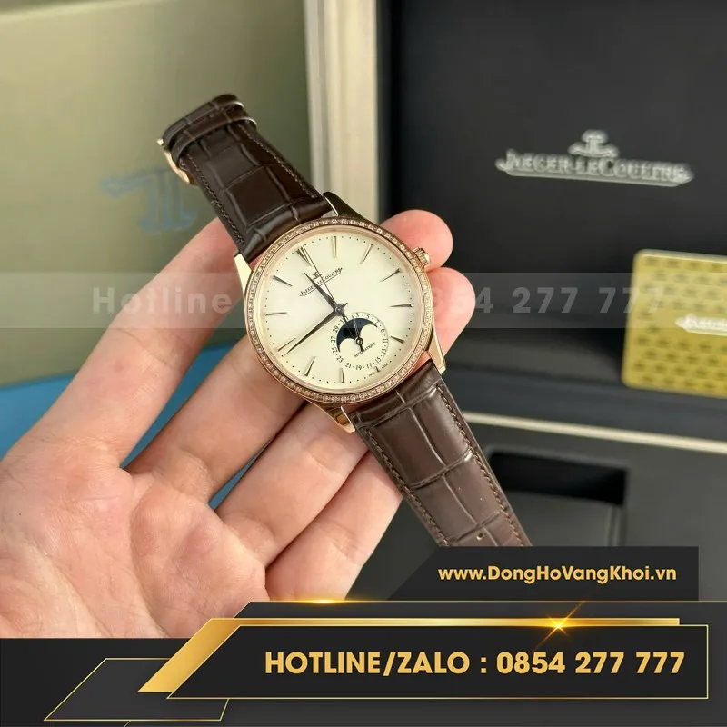 Đồng Hồ Jaeger Lecoultre Chế Tác Master Ultrathin Moon Màu Đen 39Mm