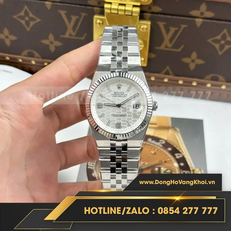 Đồng Hồ Rolex Land-Dweller 127236 Replica 11 Mặt Trắng Họa Tiết Tổ Ong 36mm