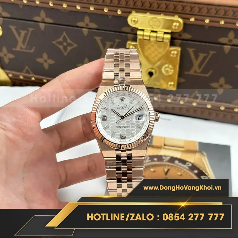 Đồng Hồ Rolex Land-Dweller 127236 Replica 11 Mặt Trắng Họa Tiết Tổ Ong 36mm