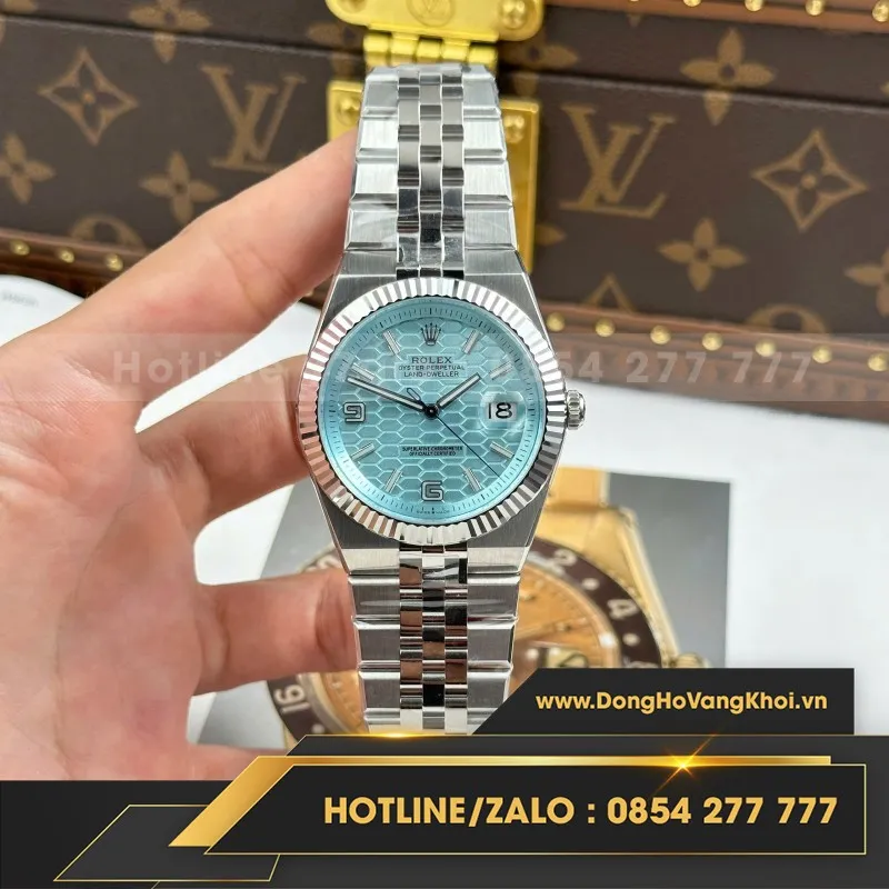 Đồng Hồ Rolex Land-Dweller 127236 Replica 11 Mặt Xanh Băng Họa Tiết Tổ Ong 36mm