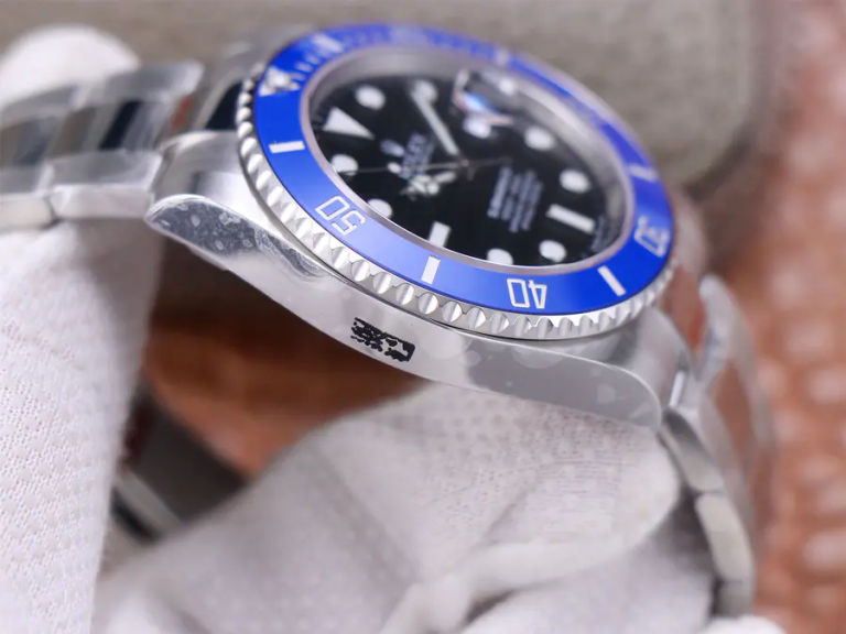 EW Factory Replica Rolex Blue 