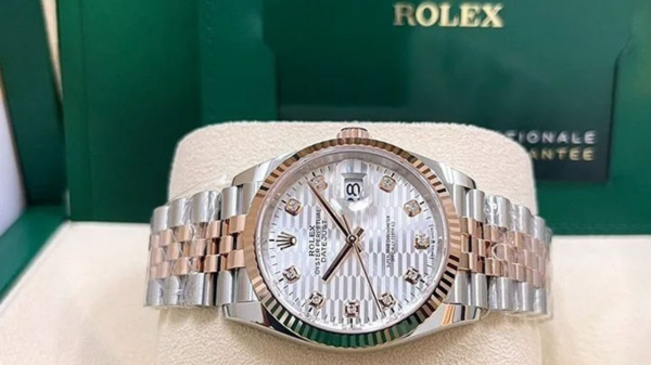 Mua đồng hồ rolex rep ở đâu uy tín nhất?