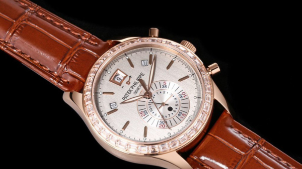 Ở đâu bán đồng hồ patek philippe fake uy tín nhất Việt Nam