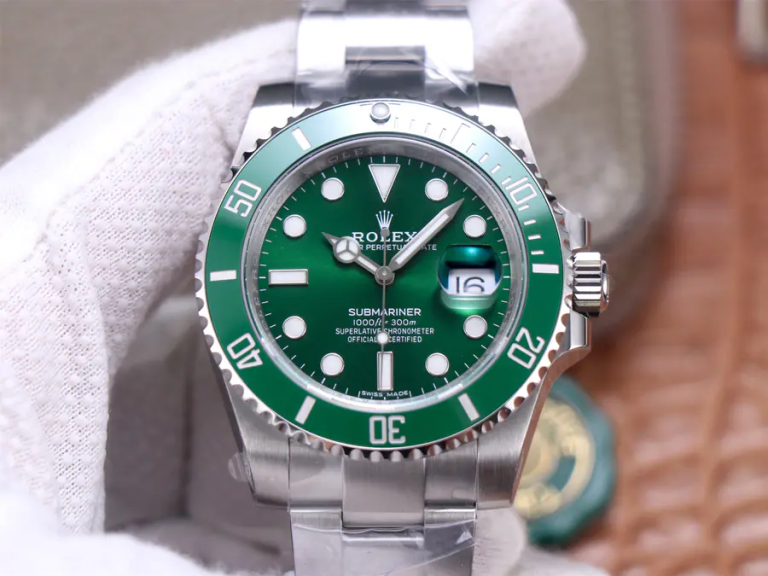 VS Factory Replica Rolex Submariner 116610LV Hulk với Bộ chuyển động 3135 tùy chỉnh